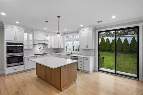 Kitchen - 21 Devon Rd, Bethpage, NY 11714 photo 3 of 3