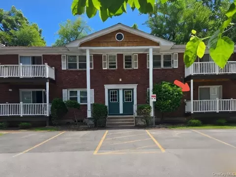 82 Demarest Ave #16, Clarkstown, NY 10994