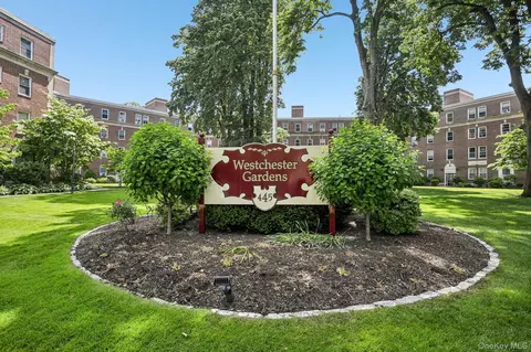 445 Gramatan Ave #CD3, Mount Vernon, NY 10552