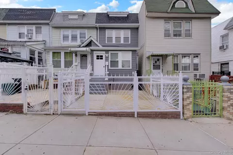 30-36 91st St, New York, NY 11369