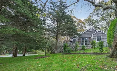 3748 Noyack Rd, Sag Harbor, NY 11963