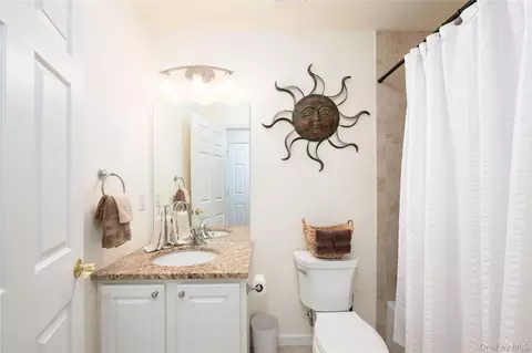 Bath - 1 Halley Ct, Poughkeepsie, NY 12601 photo 3 of 3