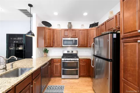 Kitchen - 1 Halley Ct, Poughkeepsie, NY 12601 photo 2 of 3