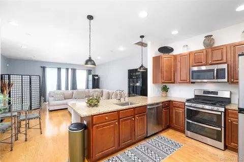 Kitchen - 1 Halley Ct, Poughkeepsie, NY 12601 photo 1 of 3