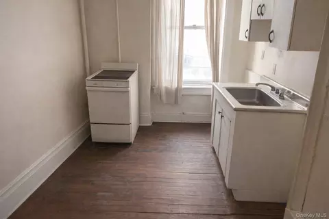 Other - 605 41st St #E, Brooklyn, NY 11232 photo 4 of 5