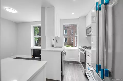 Kitchen - 78-06 Main St #2L, Flushing, NY 11367 photo 2 of 2