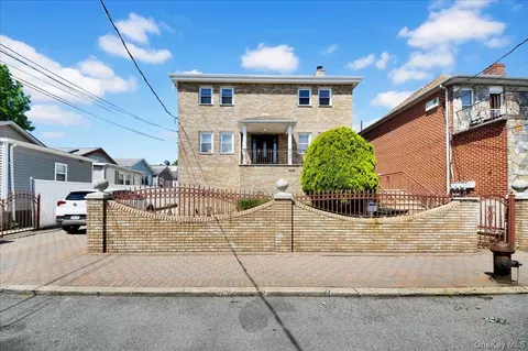 0000 Dean Ave, New York, NY 10465