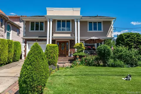 21643 28th Rd, New York, NY 11360