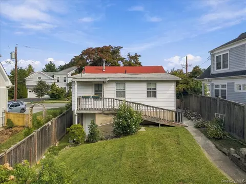 Exterior - 37 Beck Ave, Rye, NY 10580 photo 6 of 6