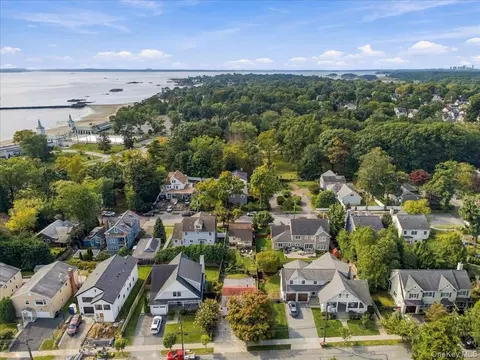 View/Area - 37 Beck Ave, Rye, NY 10580 photo 6 of 8
