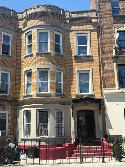 2313 Newkirk Ave, Brooklyn, NY 11226