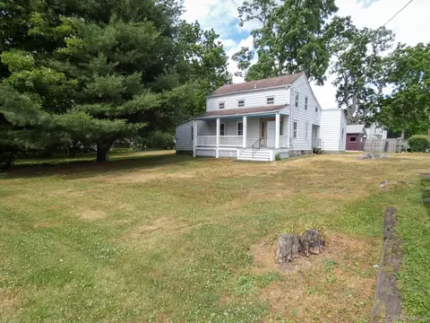 56 Wallkill Ave, Shawangunk, NY 12589 photo 4
