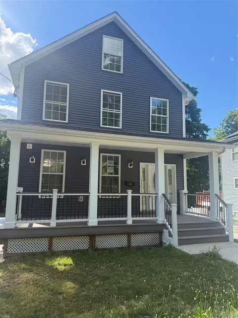 43 Fitchett St, Poughkeepsie, NY 12601