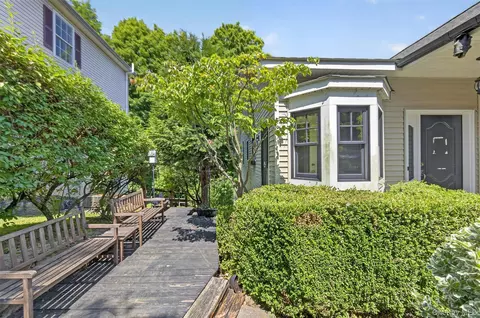 Exterior - 708 Kossuth Pl, Peekskill, NY 10566 photo 2 of 3