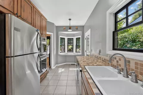 Kitchen - 708 Kossuth Pl, Peekskill, NY 10566 photo 1 of 5