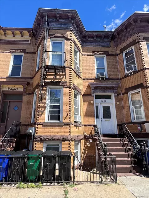 6439 74th Ave, New York, NY 11385
