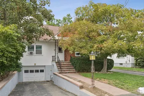 926 Lester Ave, Mamaroneck, NY 10543