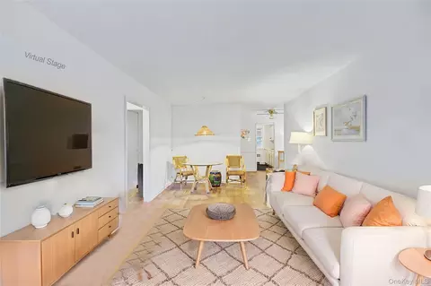 226-15 Kingsbury Ave UNIT A, Oakland Gardens, NY 11364