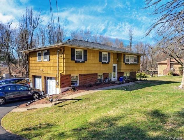 253 Hempstead Rd, Ramapo, NY 10977