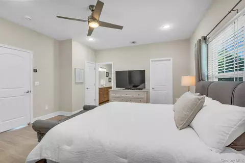 Bedroom - 111 Millie Ct, Patchogue, NY 11772 photo 5 of 8