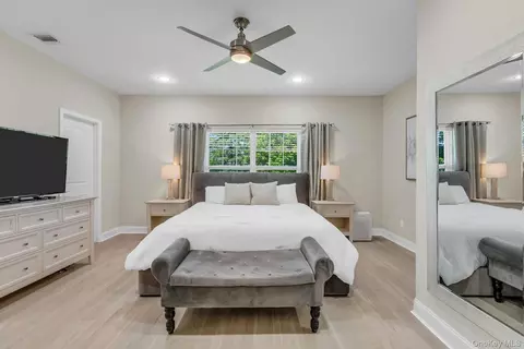Bedroom - 111 Millie Ct, Patchogue, NY 11772 photo 1 of 8