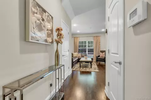 Entry Way - 111 Millie Ct, Patchogue, NY 11772 photo 2 of 2