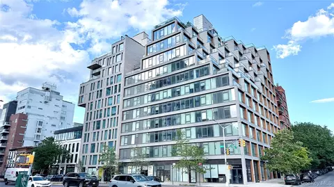 251 1st St #4A, Brooklyn, NY 11215