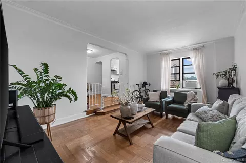 3245 Perry Ave #6F, New York, NY 10467