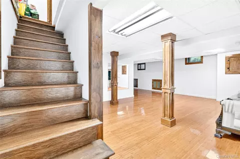 Entry Way - 5646 Post Rd, New York, NY 10471 photo 6 of 8
