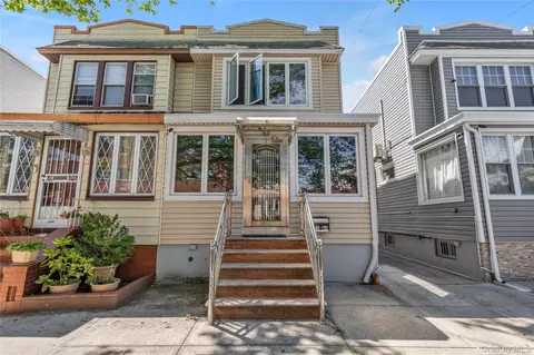 7964 77th Ave, New York, NY 11385