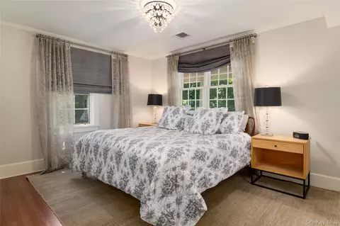 Bedroom - 87 Hix Ave, Rye, NY 10580 photo 2 of 6