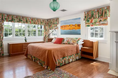 Bedroom - 87 Hix Ave, Rye, NY 10580 photo 1 of 6