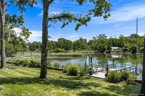 View/Area - 87 Hix Ave, Rye, NY 10580 photo 8 of 8