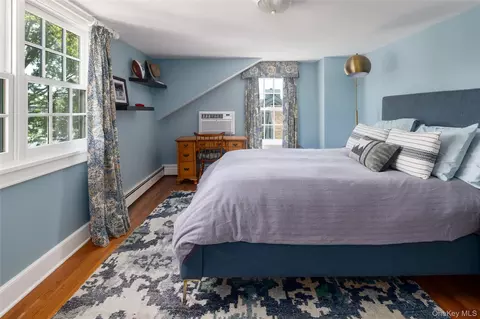 Bedroom - 87 Hix Ave, Rye, NY 10580 photo 3 of 6