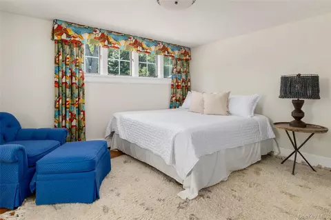 Bedroom - 87 Hix Ave, Rye, NY 10580 photo 4 of 6