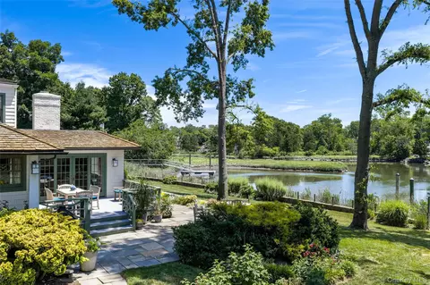Exterior - 87 Hix Ave, Rye, NY 10580 photo 7 of 7