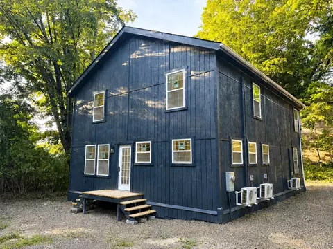 12 Enderly Ln, Ellenville, NY 12428