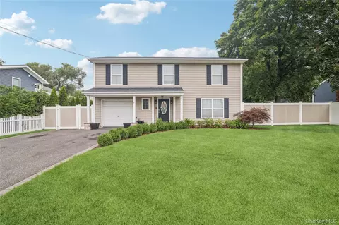 47 Parsnip Pond Rd, Lake Grove, NY 11755