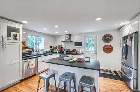 Kitchen - 9 Echo Ln, Newburgh, NY 12550 photo 2 of 2