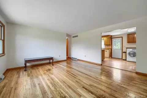 Living - 9 Echo Ln, Newburgh, NY 12550 photo 4 of 5