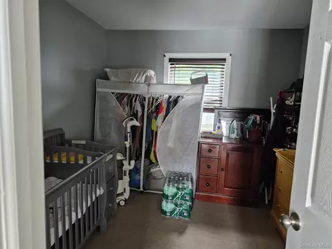 16 Pilot St, Hempstead, NY 11550 photo 5