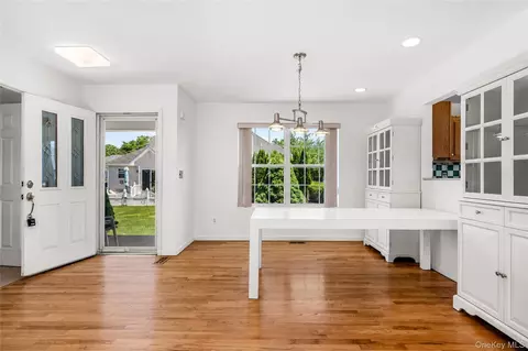 Dining - 174 Adele Ct, Riverhead, NY 11901 photo 1 of 4