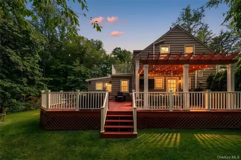 38 Winfield Ave, Harrison, NY 10528