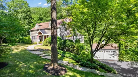 38 Winfield Ave, Harrison, NY 10528