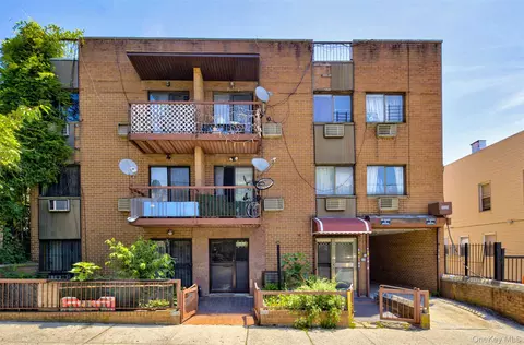 42-11 108 St #3D, Corona, NY 11368