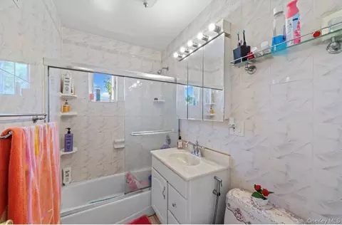 151-23 12th Rd, New York, NY 11357 photo 13