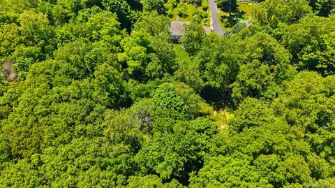 15 High Ridge Rd # A, Pound Ridge, NY 10576