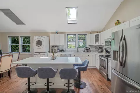 Kitchen - 25 Cherry Ln, Wading River, NY 11792 photo 2 of 2