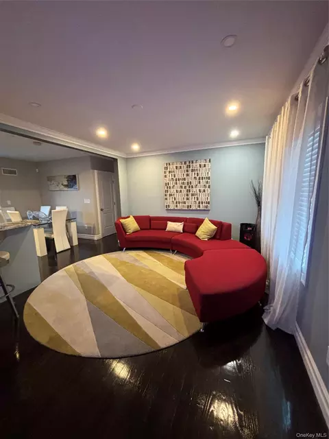 Undisclosed, Cambria Heights, NY 11411