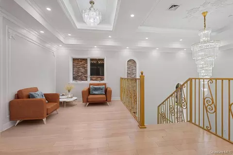 Entry Way - 157-51 Rose Ave, Flushing, NY 11355 photo 4 of 4